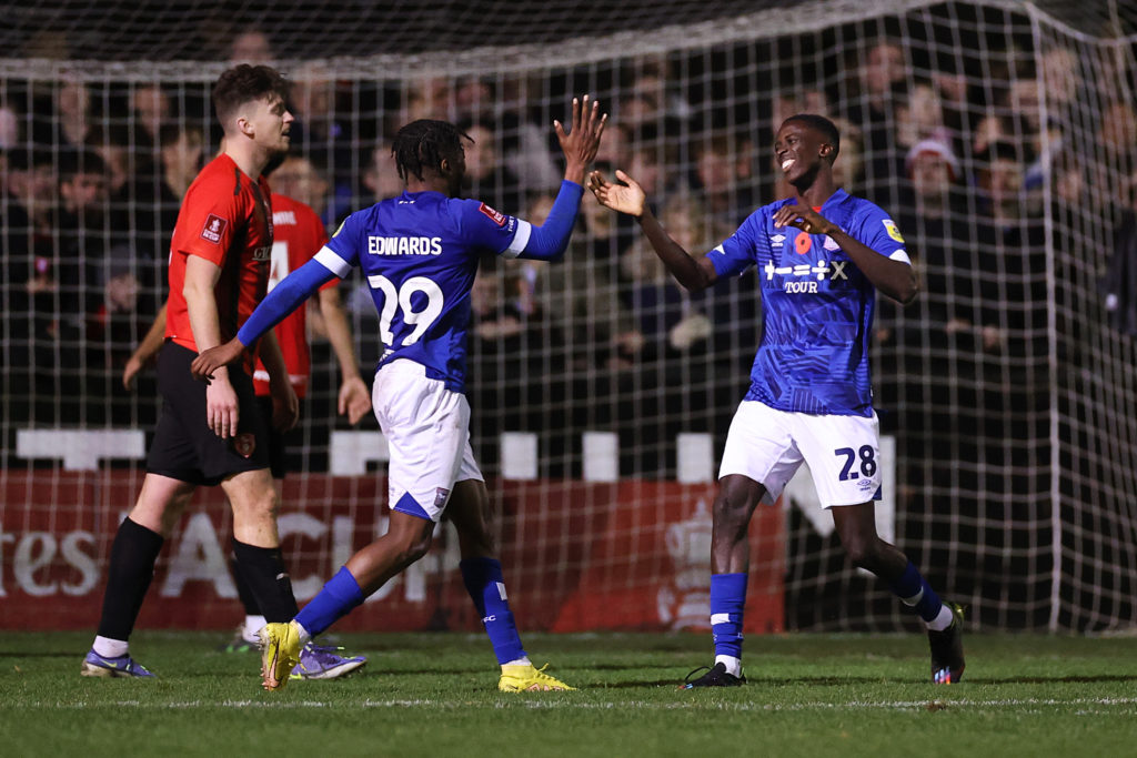 Bracknell Town v Ipswich Town: Emirates FA Cup First Round