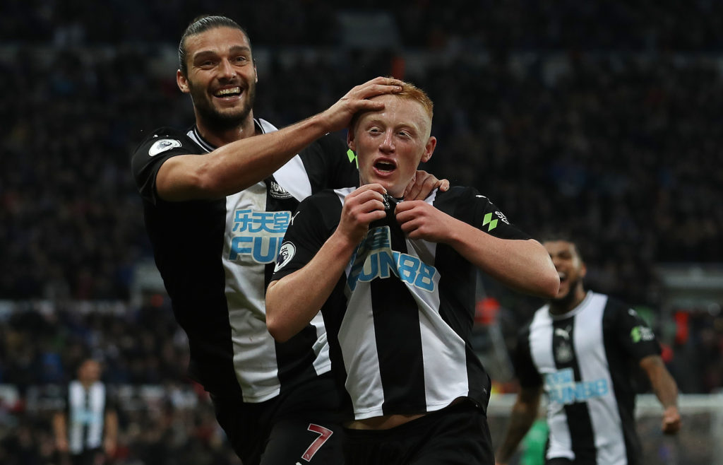 Newcastle United v Manchester United - Premier League